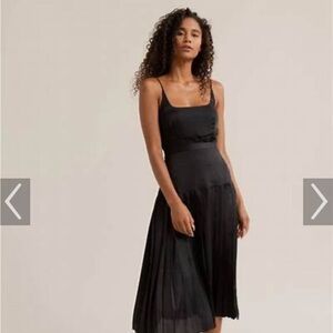 NWOT Modern Citizen Delphine Pleated Silken Skirt